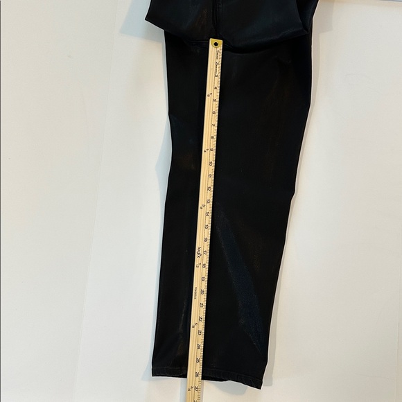 Hudson Jeans Noa High-Rise Crop Coated Denim in Stellar | Size 34 | NWT - Picture 10 of 16